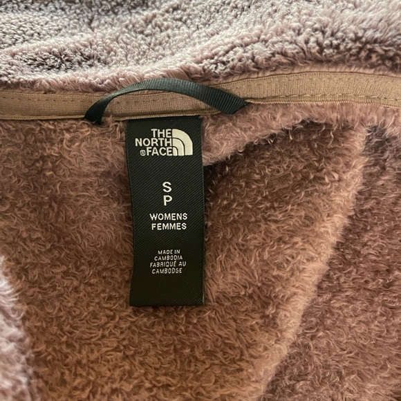 The Northface Osito Jacket Midnight Mauve Size Small - Picture 6 of 7